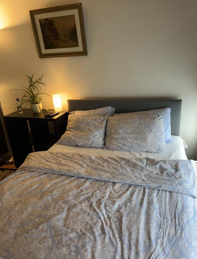 2 Bedroom Flat Near Nations And In The Center Genève Extérieur photo